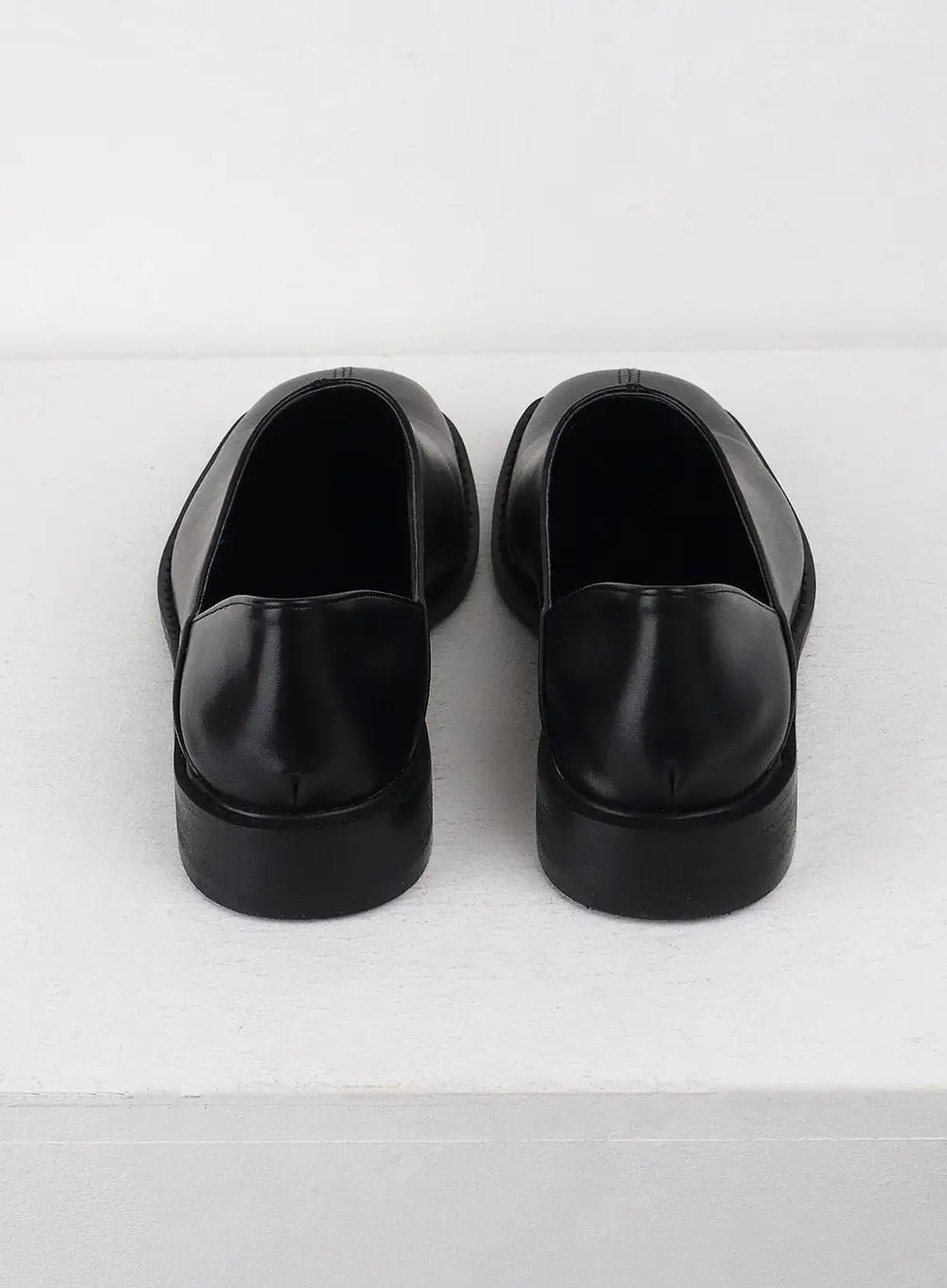 Basic Solid Faux Leather Loafers OJ415