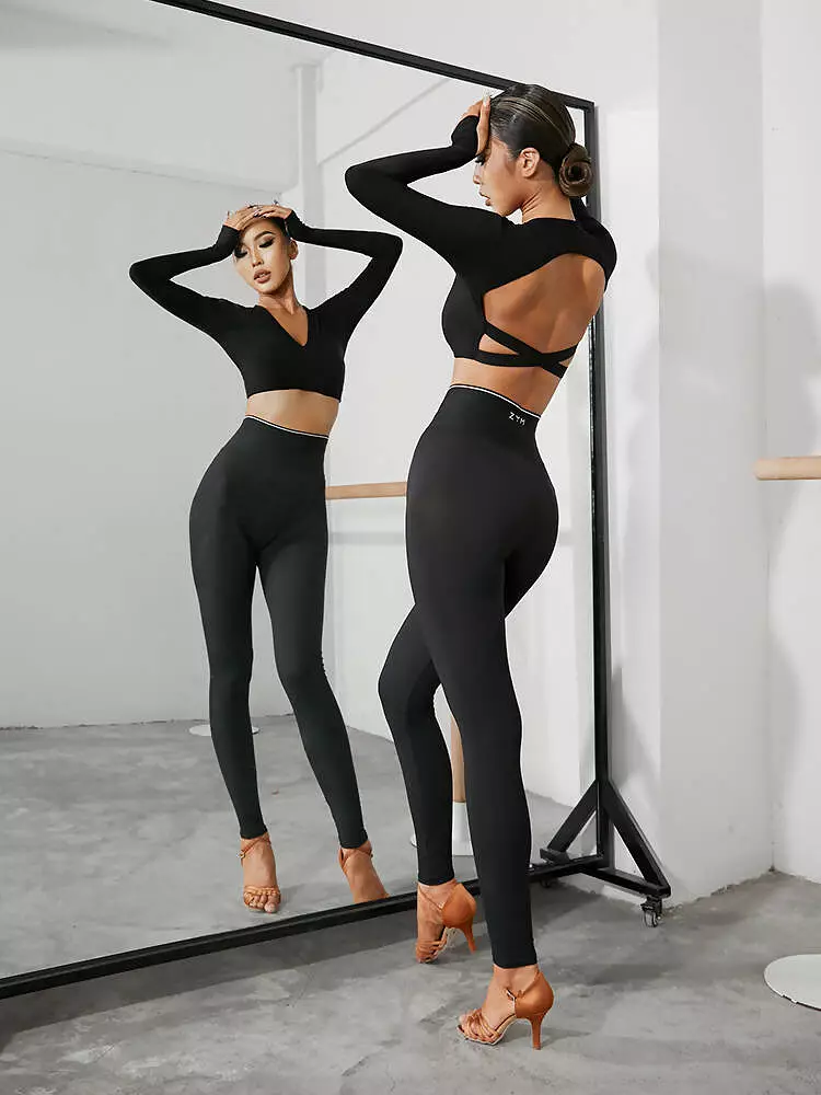 Classic Noir Dance Leggings for Ladies | 20218