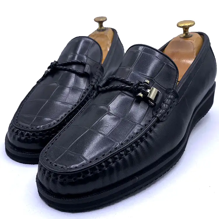 GB cracked leather loafers | Black