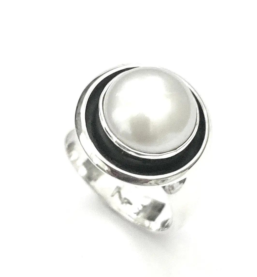 Iron Clay Sterling Silver Pearl Ring