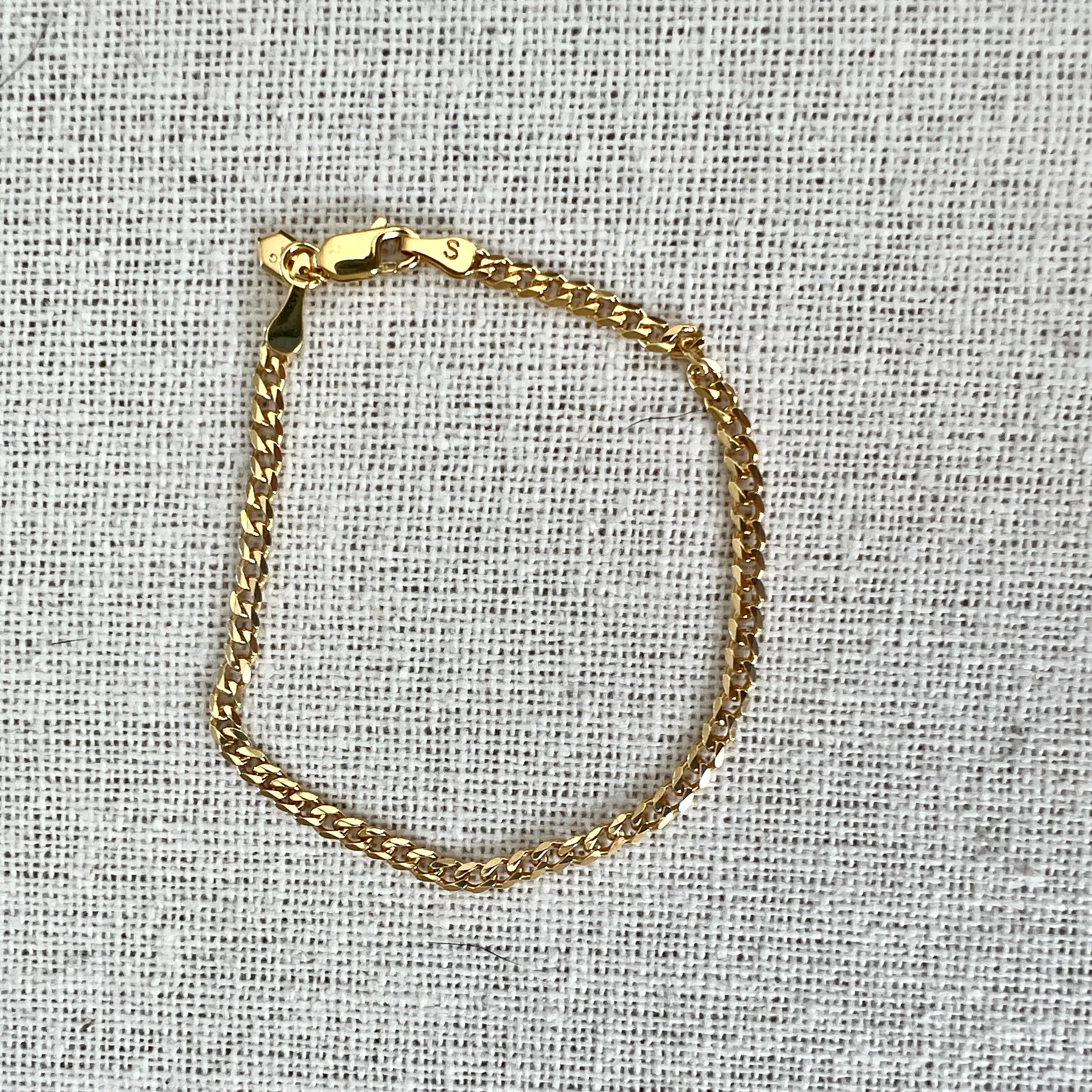 Saffi Bracelet Medium, Gold High Polished