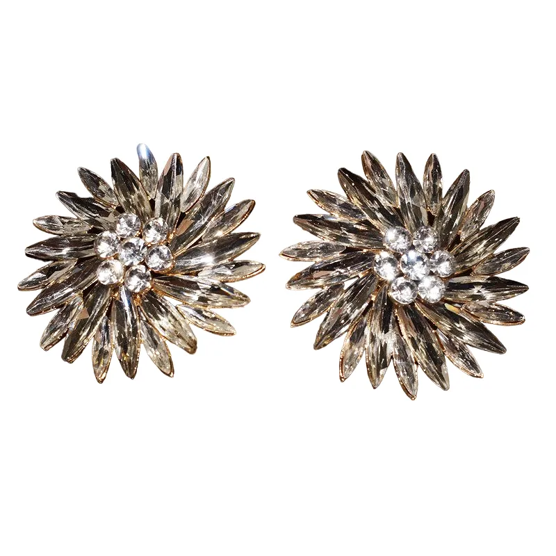 Stud Earrings Queen Shola (2 Colors)